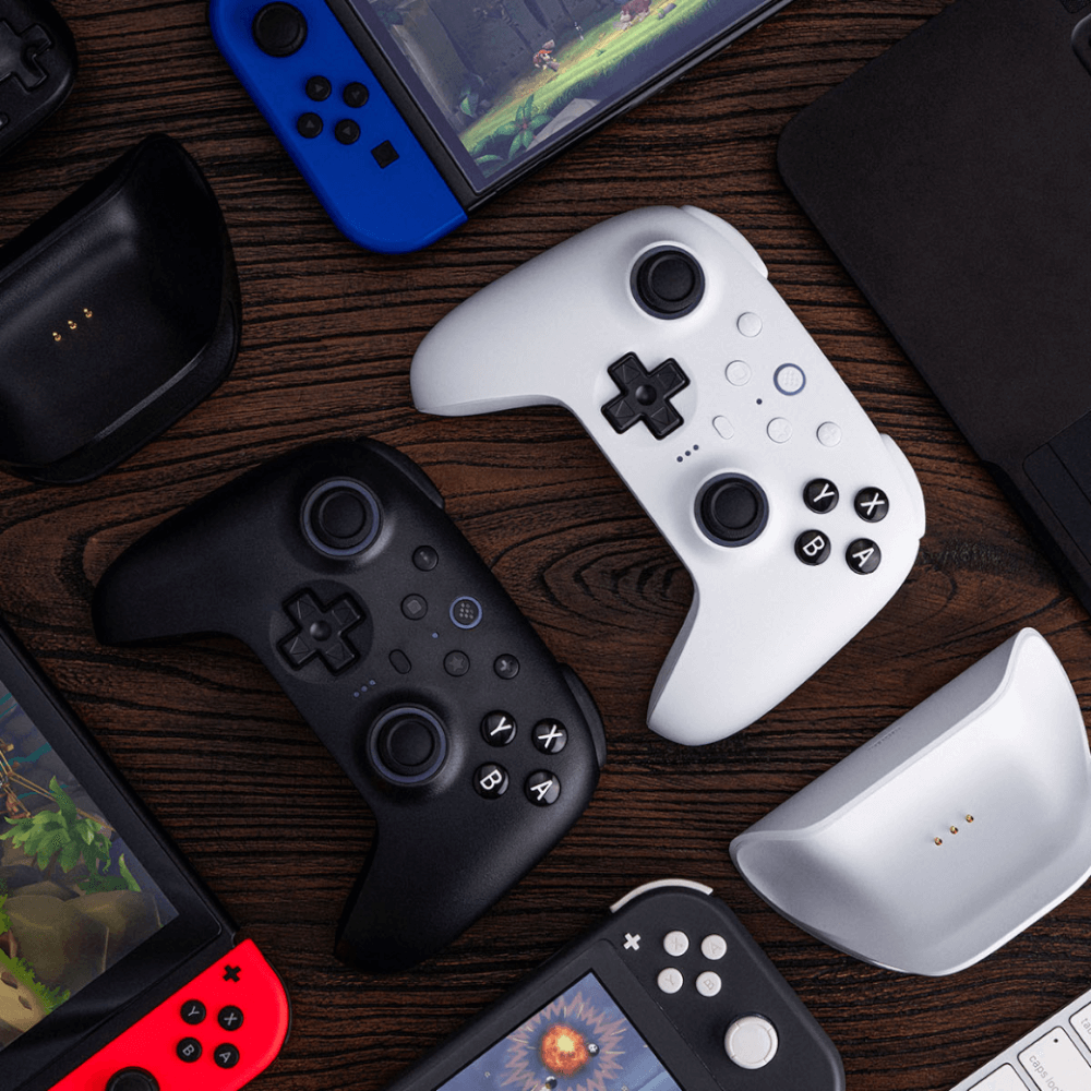 จอยเกมไร้สาย 8BITDO (80ND) ULTIMATE 2 BLUETOOTH & 2.4G สีขาว